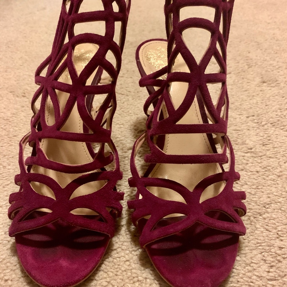 Vince Camuto Kitten Heels